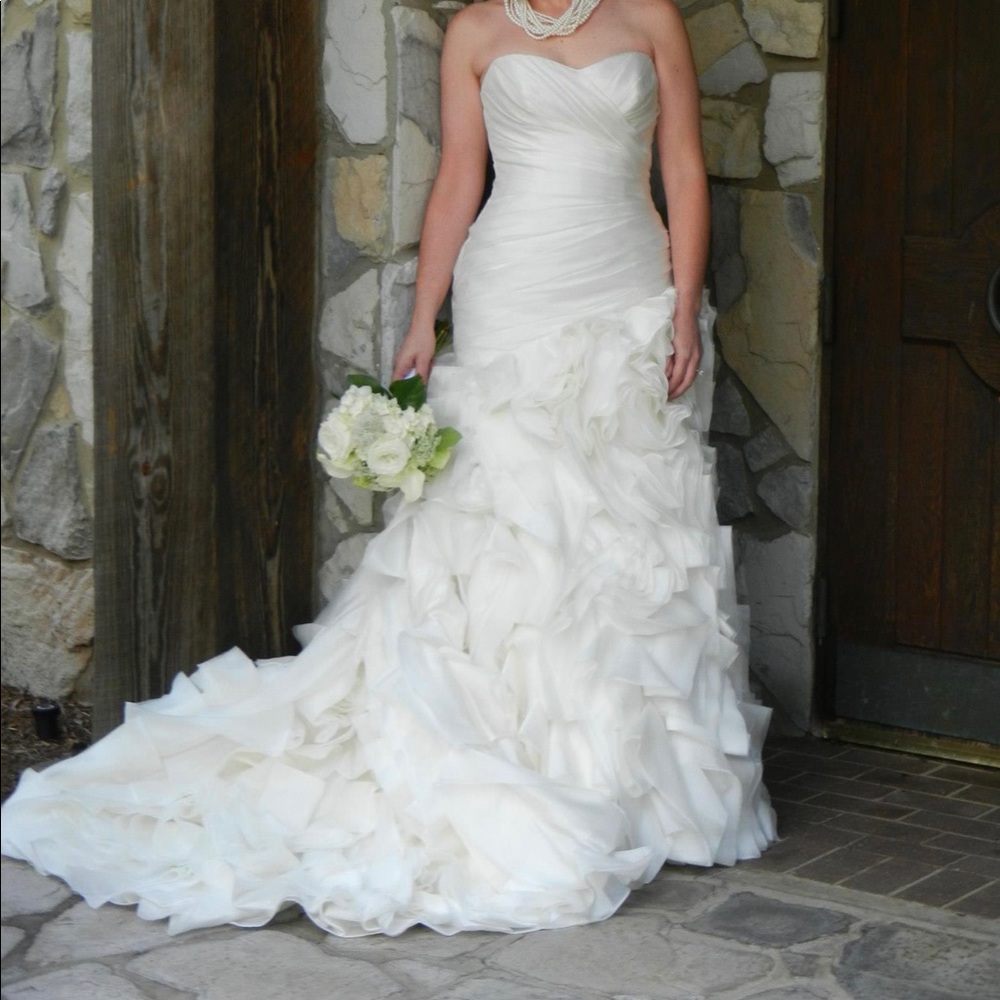 Maggie Soterro wedding dress